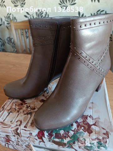 Дамски обувки, снимка 10 - Други - 48688435