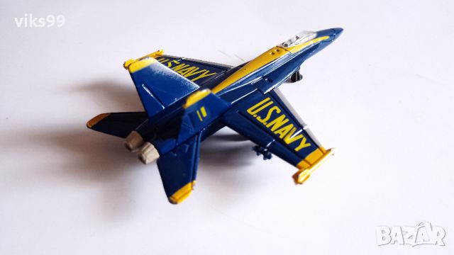 Maisto Tailwinds - F/A-18 Hornet - US Navy Blue Angels, снимка 5 - Колекции - 45295271