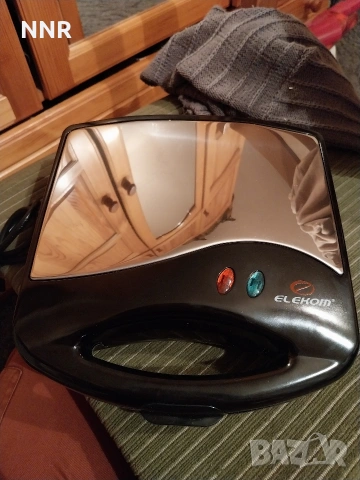 Сандвич/грил - тостер Elekom , снимка 3 - Тостери - 53739612