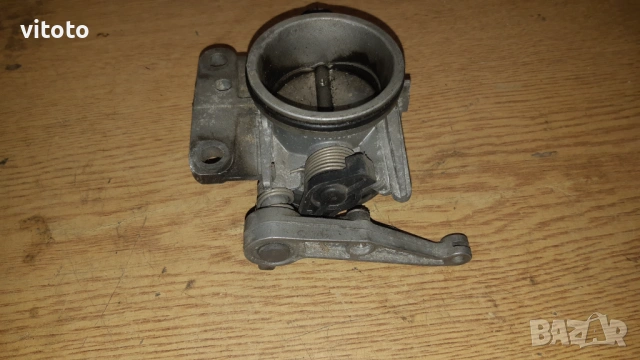 Дросел за Рено Меган-Клио бензин 