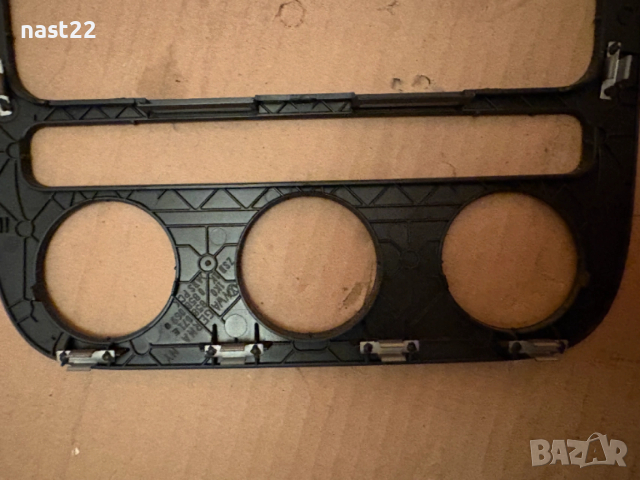 Централна конзола Фолксваген Голф 5/ VW Golf 5, снимка 4 - Части - 53139012