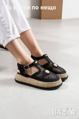 Miu Miu Дамски Затворени Сандали Миу Миу - Различни Цветове Код E1319, снимка 2 - Сандали - 54142003