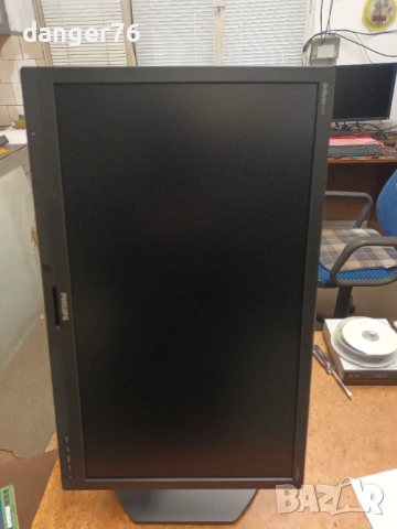 Продавам монитор PHILIPS 24 инча, снимка 7 - Монитори - 53229800