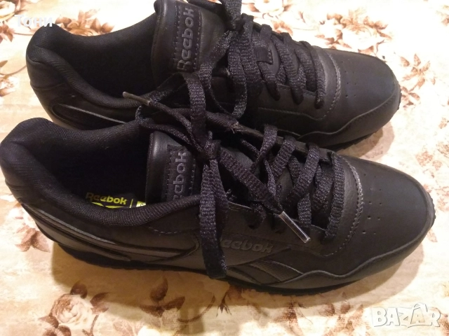 REEBOK Оригинал Нови Дамски Маратонки от Естествена Кожа 40