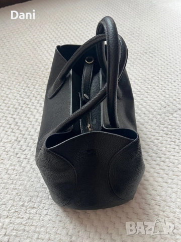 Черна дамска чанта , снимка 3 - Чанти - 52561000