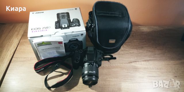 Canon 250D и обектив EFs 18-55mm 1:4-5.6 IS STM, снимка 7 - Фотоапарати - 46417273