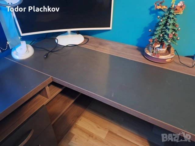 Работно бюро, снимка 4 - Бюра - 53075408