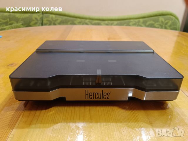 DJ контролер "HERCULES MP3 E2", снимка 2 - Ресийвъри, усилватели, смесителни пултове - 46472973