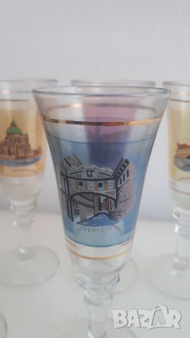 Шест цветни чаши за питиета с различни рисунки на Венеция, снимка 2 - Чаши - 45083750