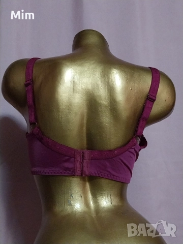 90 D Червен дантелен сутиен , снимка 5 - Бельо - 52941987