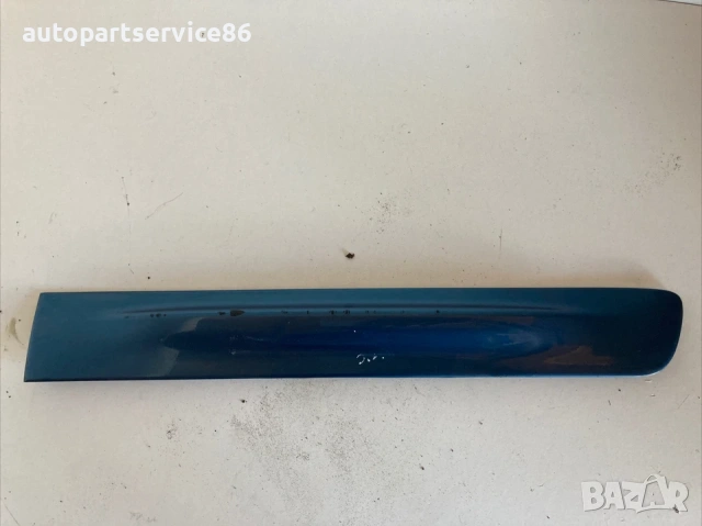 Задна лява лайстна на врата за Jeep Cherokee KJ 3.7 (2005)