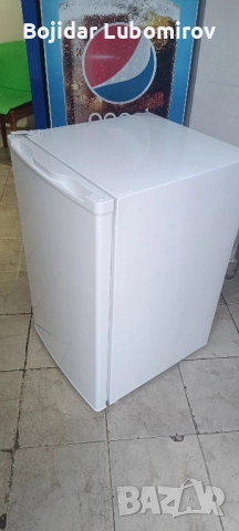малък хладилник +камера , снимка 3 - Хладилници - 52333818