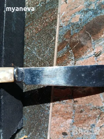 КОМПЛЕКТ ОТ 12 ВИНТИДЖ ХРОМИРАНИ НОЖОВЕ И ВИЛИЦИ ЗА РИБА С ДРЪЖКИ ОТ СЕДЕФ, снимка 10 - Други - 49680782