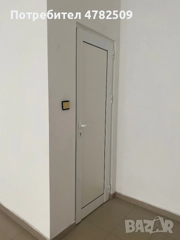 Отдава се ПОМЕЩЕНИЕ под наем, снимка 4 - Офиси - 54030506