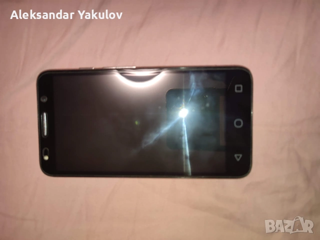 Продавам телефон Alcatel One Touch с оригинална опаковка, снимка 4 - Резервни части за телефони - 53225483