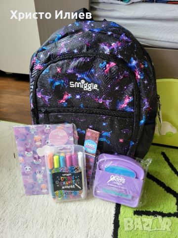 Ученическа раница Smiggle комплект с маркери кутия за храна тетрадка моливи, снимка 5 - Раници - 46083210