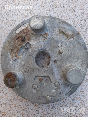 плочка с чукче и наковалня Вартбург добро състояние.