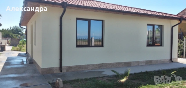 Къща в село Радиново, снимка 2 - Къщи - 54282700