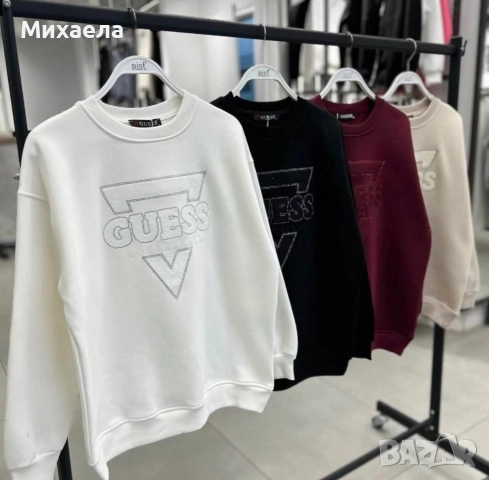 Дамски блузи Guess с бродирано лого - 51лв.