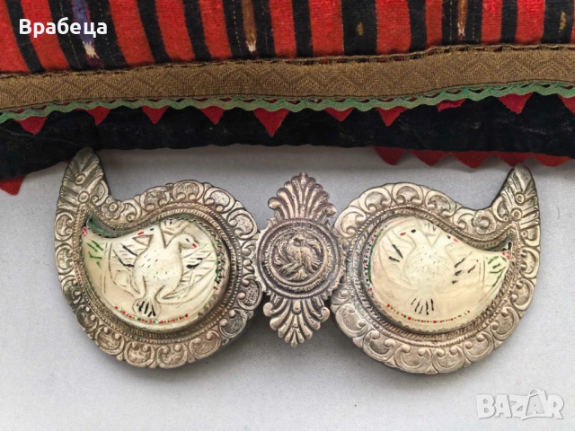 Пафти, снимка 3 - Антикварни и старинни предмети - 52430847