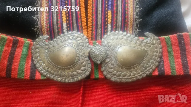 АВТЕНТИЧНА КЮСТЕНДИЛСКА САЯ НОСИЯ ,златна СЪРМА, пафти, снимка 5 - Антикварни и старинни предмети - 50348307