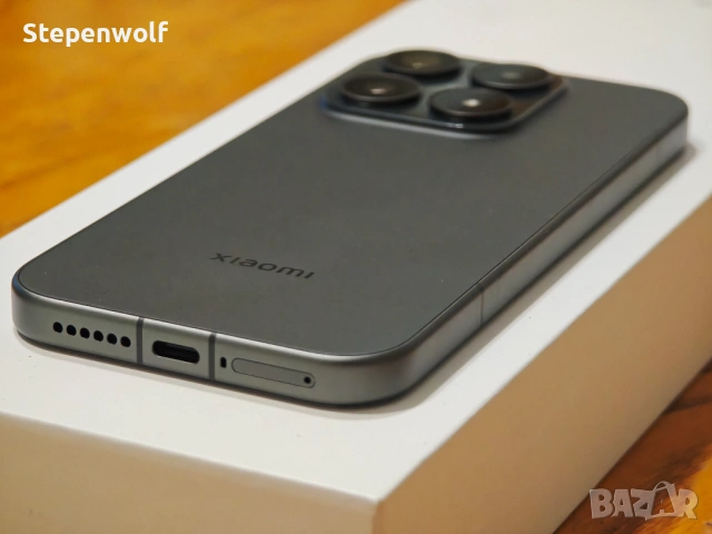 Нов Xiaomi 17 12/256 черен; 6.3" ; Leica 3x50mpx; 7000mAh, снимка 2 - Xiaomi - 53885954
