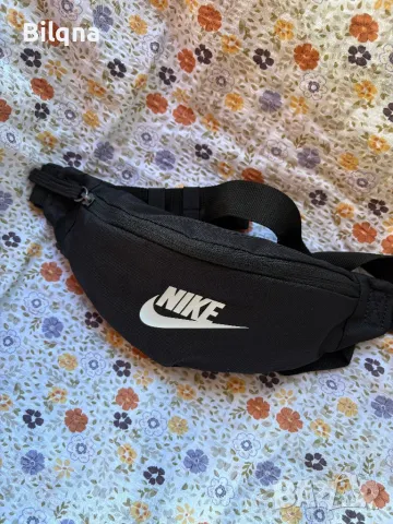 Чанта Nike, снимка 1 - Чанти - 45928374