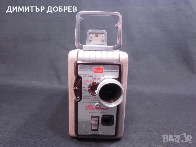 СТАРА РЕТРО 8мм КАМЕРА KODAK BROWNIE MOVIE CAMERA II, снимка 3 - Антикварни и старинни предмети - 45093436