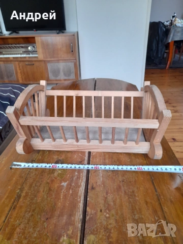 Старо креватче,кошче за кукли, снимка 3 - Други ценни предмети - 53499267