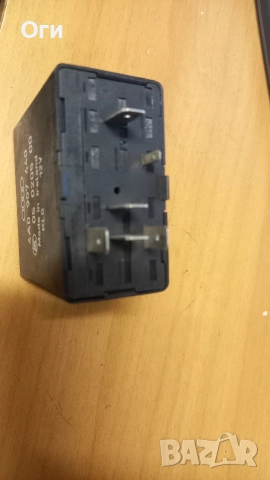 Мулти функционално реле за Audi A4 B5 4A0 907 440 №361, снимка 2 - Части - 52558589