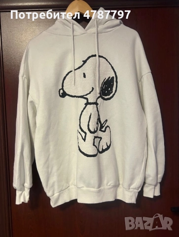 Бели oversize суичъри