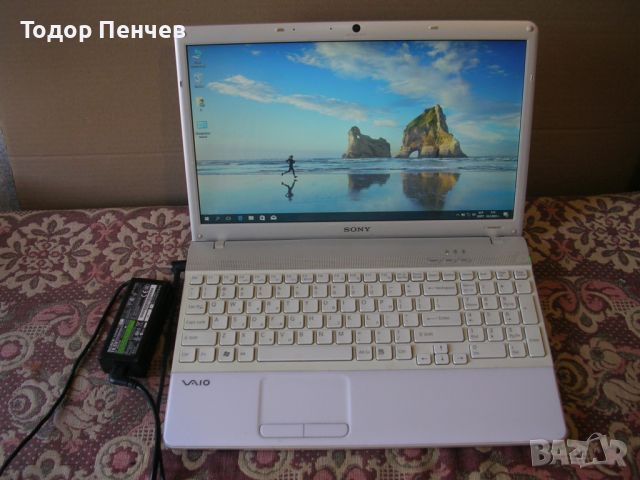 Sony Vaio PCG71312M - Core i3, 4 GB RAM, 320 GB HDD, снимка 1