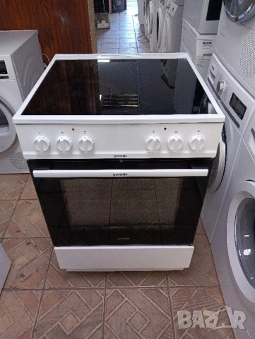 Свободно стояща печка с керамичен плот Gorenje с две години гаранция!, снимка 1