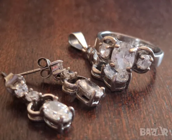 Красив сребърен комплект от сребро 925 с циркони подходящ за балове 2025 или ежедневието , снимка 4 - Бижутерийни комплекти - 50287043