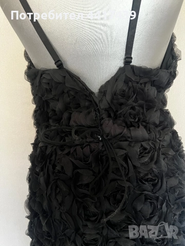 Рокля с 3Д цветя , снимка 4 - Рокли - 52137432