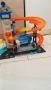 Hot Wheels Паркинг-гараж Акула – City Attacking Shark Escape, снимка 8