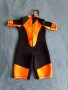 Детски костюм за водни спортове (135-150 cm) в отлично състояние, снимка 1 - Детски анцузи и суичери - 45810371