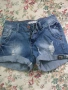 Дамски къси дънкови панталони, снимка 1