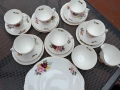 Винтидж английски порцеланов сервиз Gainsborough Bone China B47 “Roses” – 20 части, снимка 2