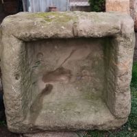 каменни корита , снимка 2 - Антикварни и старинни предмети - 45583176