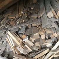 Продавам сух дървен материал  : запазени греди и дъски, снимка 1 - Дърва за огрев - 45462584