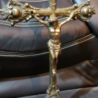 Настолен кръст с разпятие. , снимка 8 - Антикварни и старинни предмети - 44937675