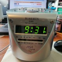 Радиочасовник ROBERTS CR9033, снимка 1 - Радиокасетофони, транзистори - 45712334