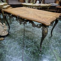 Чудесна много стара антикварна холандска маса от бронз с дървен плот , снимка 4 - Антикварни и старинни предмети - 45821193