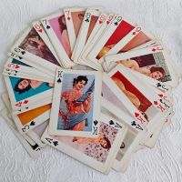 Карти за игра от соца на леко еротична тематика, пълен комплект 52 плюс 2 жокера, снимка 1 - Карти за игра - 45349604