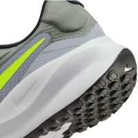 Оригинални маратонки на Nike Revolution 7! 44, снимка 2 - Маратонки - 45316698