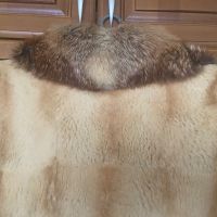Дамско палто естествен косъм, снимка 3 - Палта, манта - 45108148