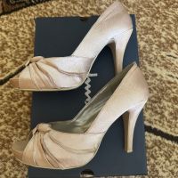 Бални обувки , снимка 2 - Дамски елегантни обувки - 45352611