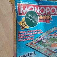 Настолна игра Hasbro Monopoly Junior A6984. На немски език, снимка 5 - Настолни игри - 45581799