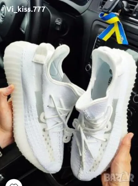 Нови обувки Adidas yeezi boost 350 V2, снимка 1